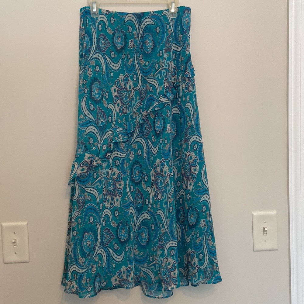 Long skirt